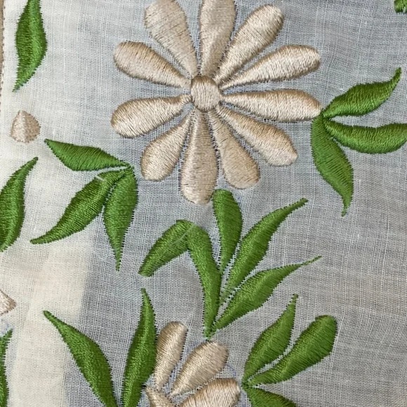 Vintage sixties anembroidered Green floral boho top - Picture 9 of 12